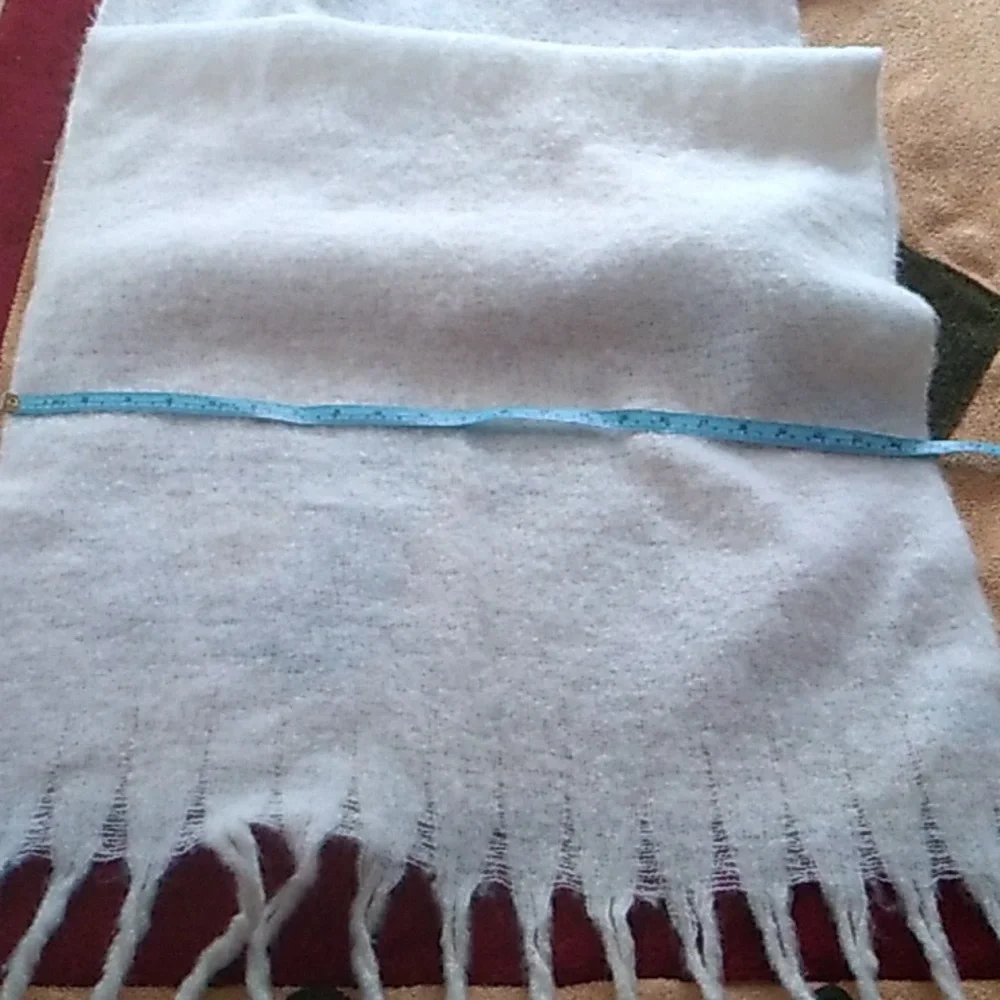 ⚜️ WINTER WHITE INFINITY LOFTY SHAWL SCARF EXQUISITELY SOFT & HUGE